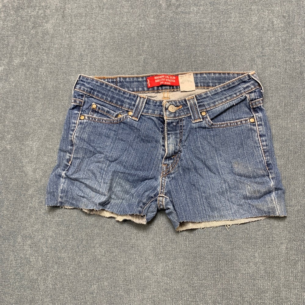 Levi's 545 Nouveau Low Slim Bootcut Denim Shorts Womens 6M Blue Stretch Raw Hem